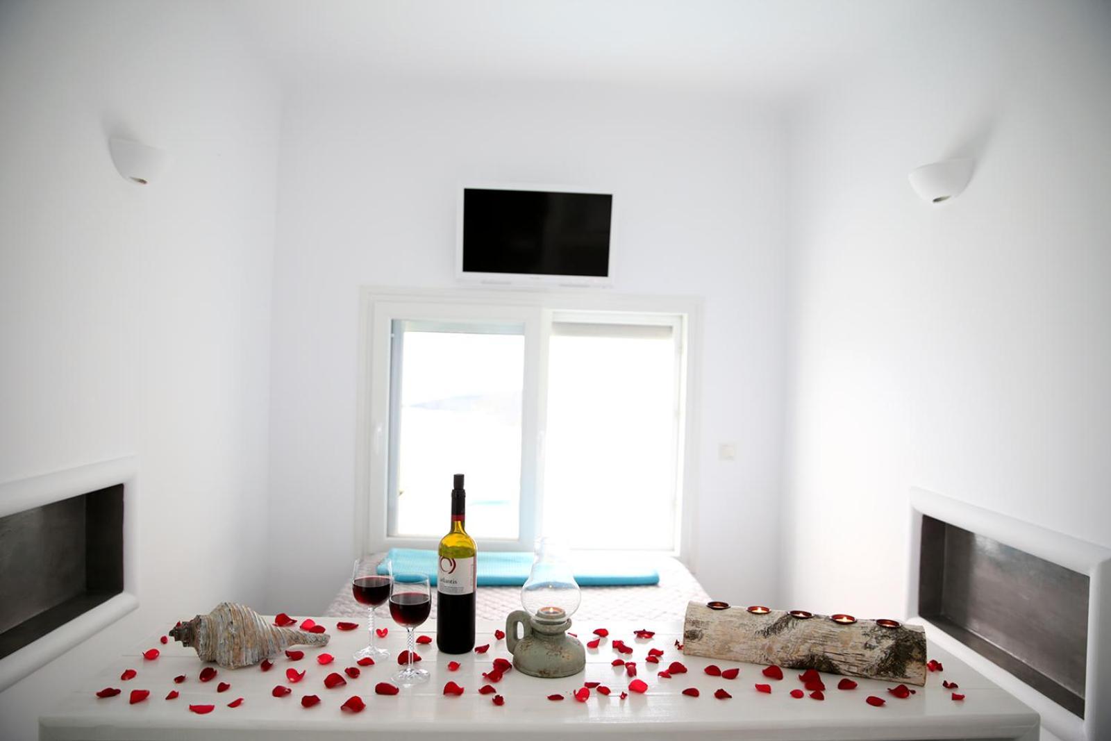 Fira Deep Blue Suites Fira (Santorini) Exterior foto
